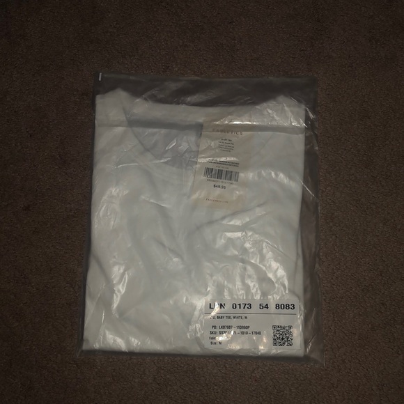 Crop Top - Picture 5 of 6